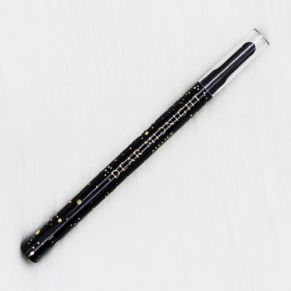 🔴 DEAR MIDNIGHT ATELIER Dual-Ended Eyeshadow Stick + Blender - Champagne Dream